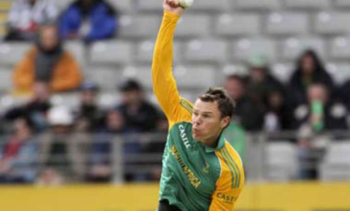 johan botha passes test on his bowling action