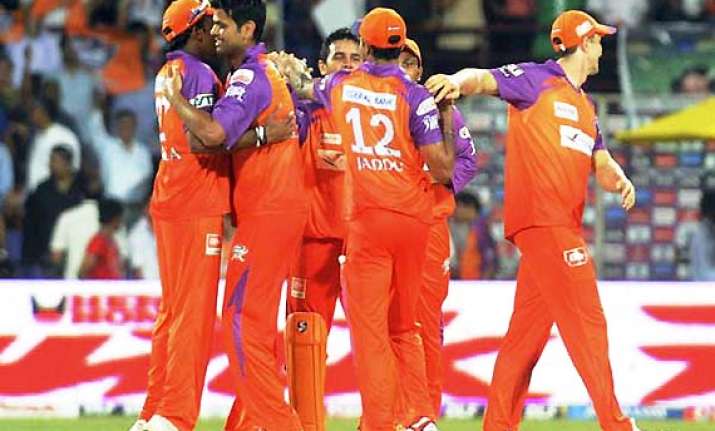 kochi players interest will be protected shukla