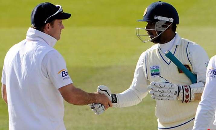 lanka dashes england s hopes of a win at lord s
