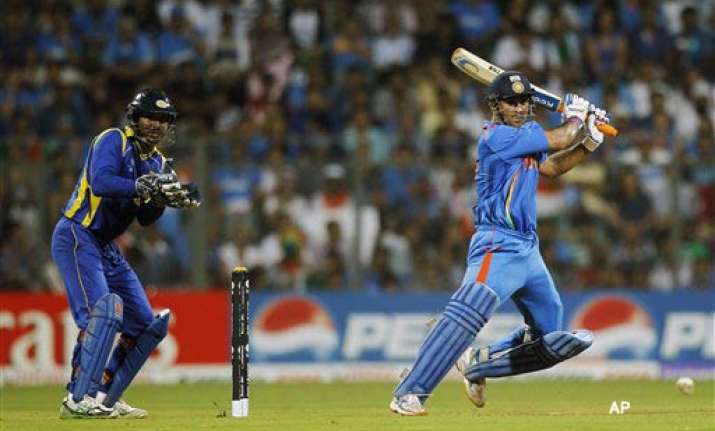 ms is very intelligent and very smart says sangakkara