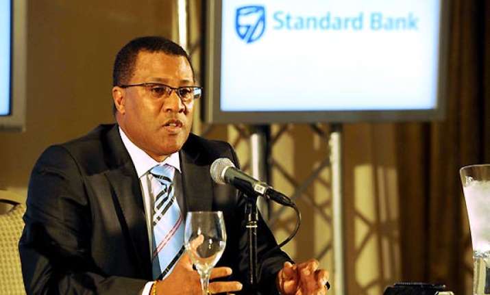 majola suspended by south african board