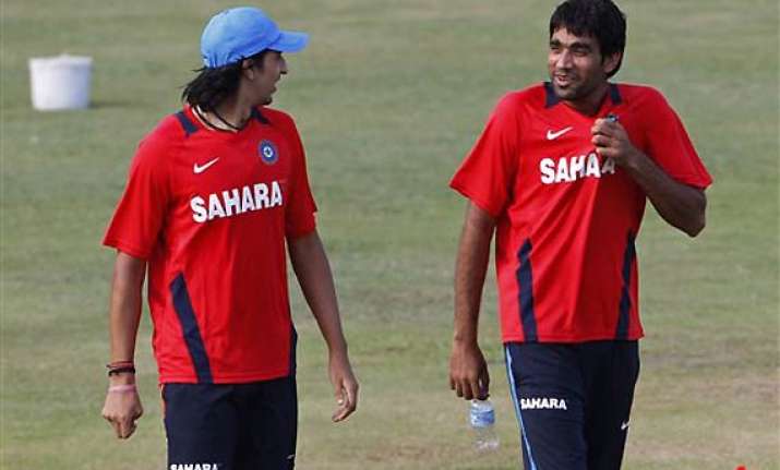 munaf doubtful as team india sweats out ahead of 1st test