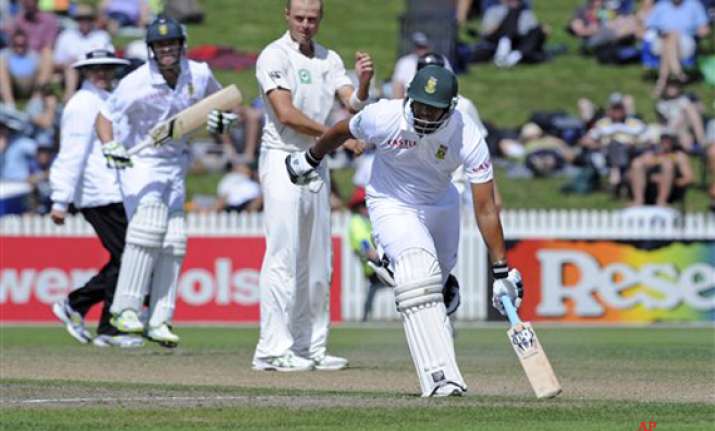 south africa beats new zealand by 9 wickets