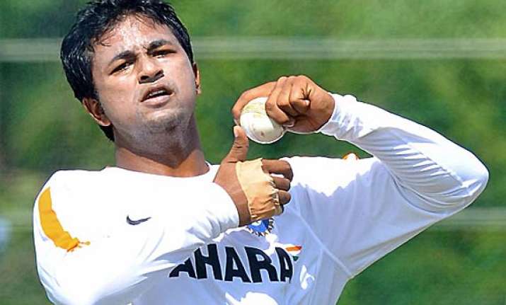 ojha gears up for maiden trip down under