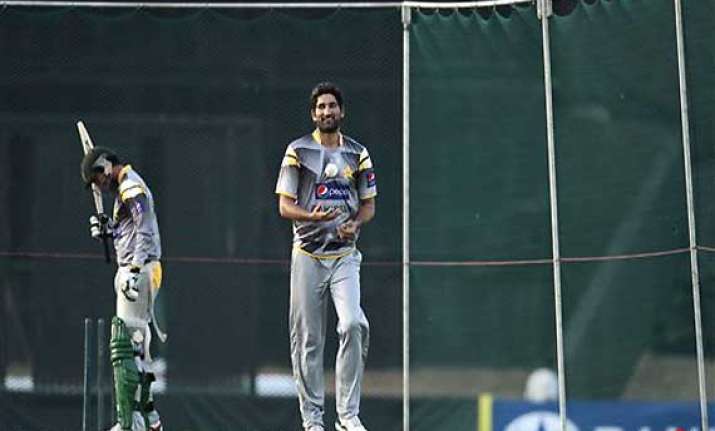 pakistan retains bowler tanvir for odi series