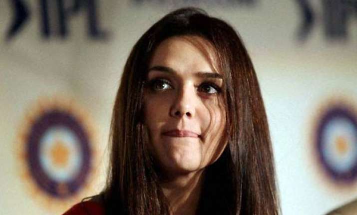 preity rubbishes rumours of selling her ipl team