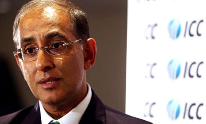 ready to apologise to bcci lorgat