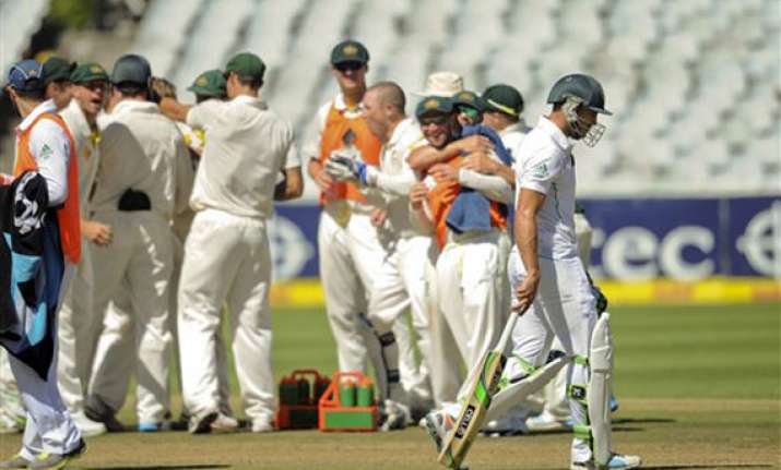 aussies win 3rd test series in last day thriller