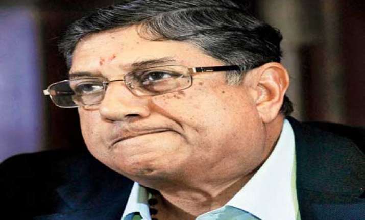 sc proposes gavaskar as interim bcci chief asks csk rr to