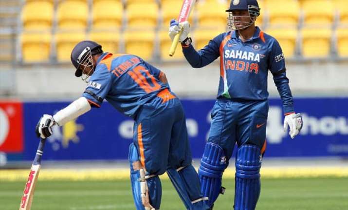 sehwag tendulkar rise in icc odi rankings