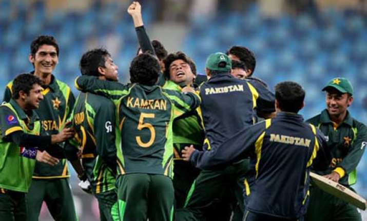 south africa march into u 19 cricket world cup final