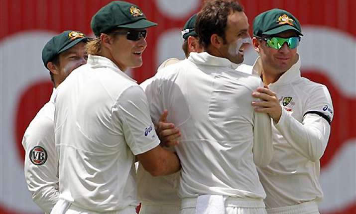 spinner lyon gives australia the edge in 2nd test