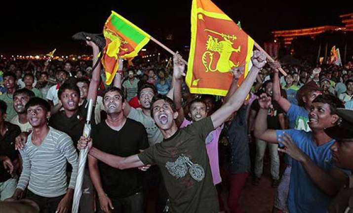 sri lankans celebrate after worldt20 win