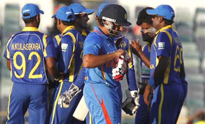 sri lanka need big guns to fire against aussies