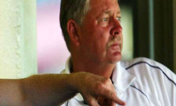 steve rixon named australia fielding coach