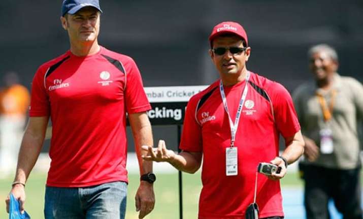 taufel dar among 17 umpires named for ipl