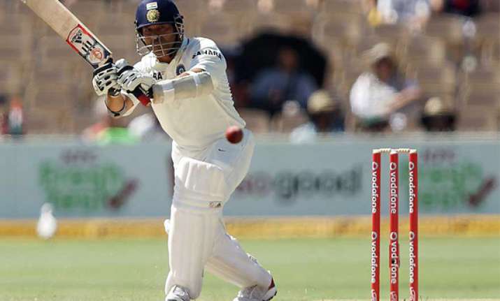 tendulkar back in top ten zaheer static in the icc rankings