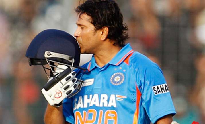 tendulkar keeps a straight face after historic feat