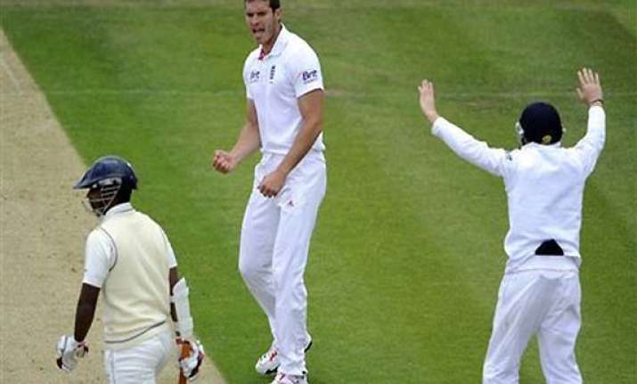 tremlett takes 6/42 as sri lanka is reduced to 177/9