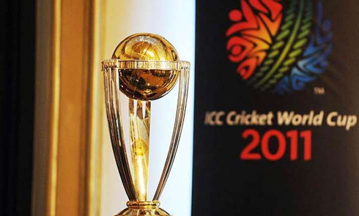 trophy with mumbai customs is promotional cup cbec