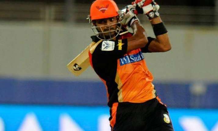 warner batted right handed better than me lokesh rahul