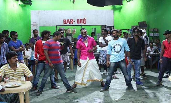 west indian all rounder dwayne bravo shoots for tamil song