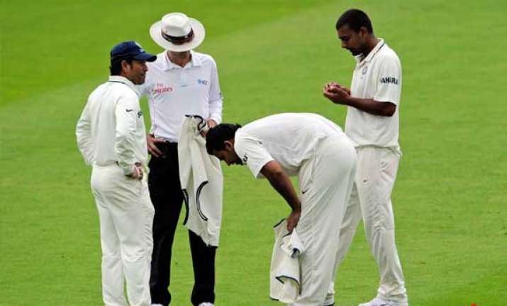 zaheer likely to bowl in second innings