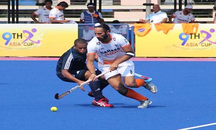 asia cup hockey india crush oman 8 0 as mandeep scores a