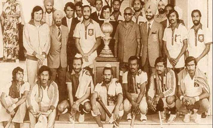 hockey india honours heroes of 1975 world cup team