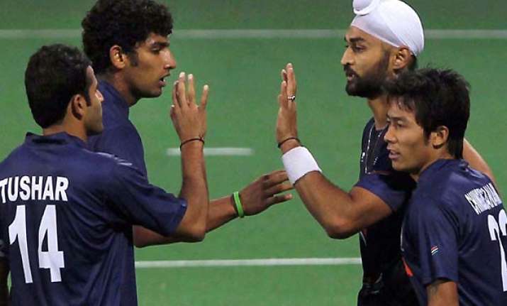 india eke out 2 1 win over south africa in 2nd test