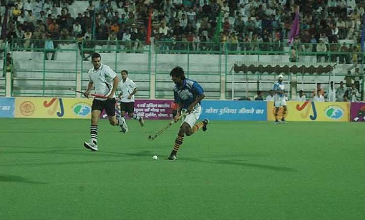 indian oil wins obaidullah gold cup hockey