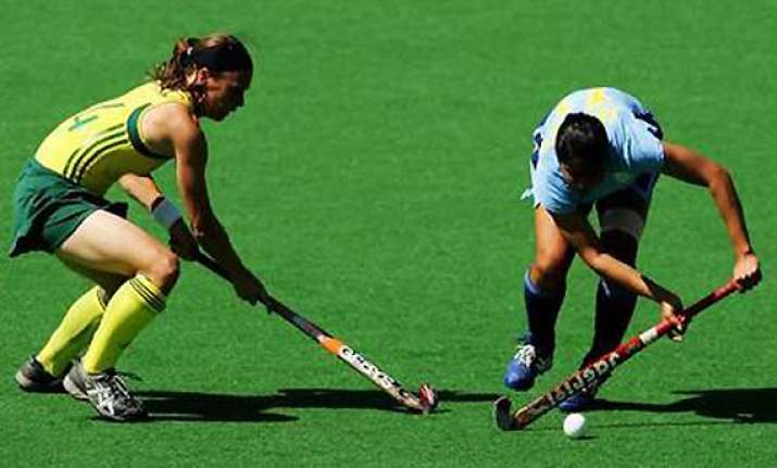 indian women s hockey team loses to australia 1 4 in final