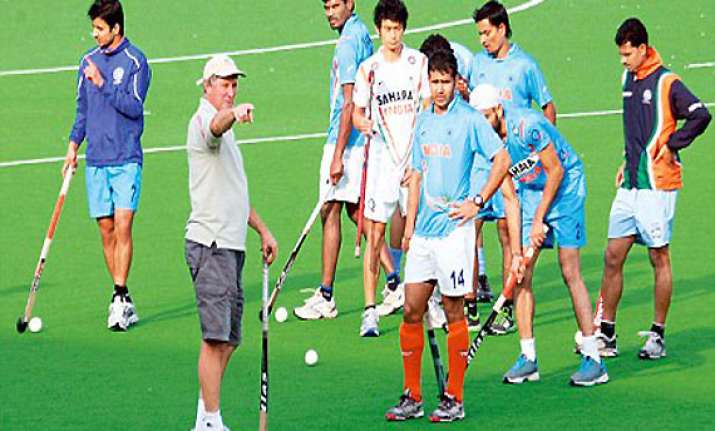 sai refuses to bear airfare india withdraws from azlan shah