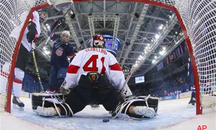 sochi olympic us beats swiss 9 0 in women s hockey