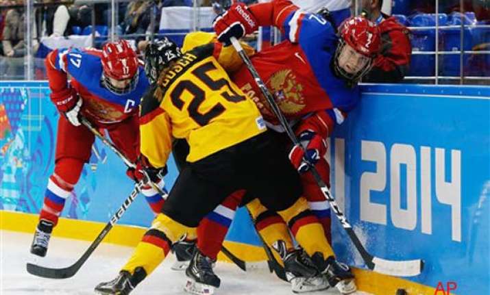 sochi olympics russia beats germany 4 1 in women s hockey