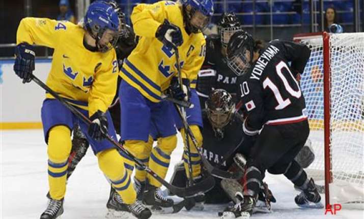 sweden beats japan 1 0 in olympic women s hockey