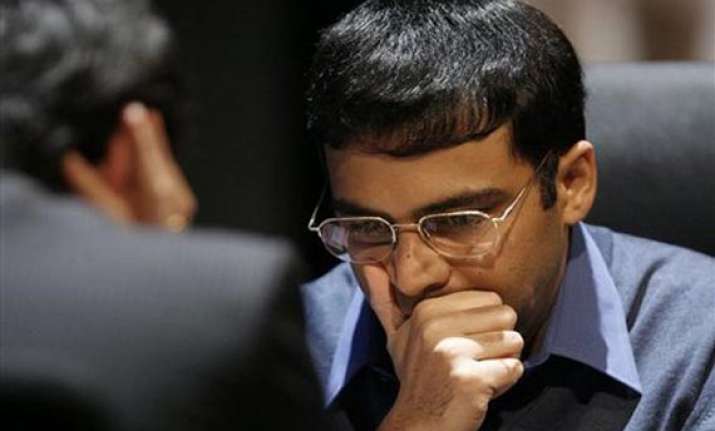 anand tames gawain jones in london chess