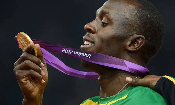 bolt gets another golden triple with relay win
