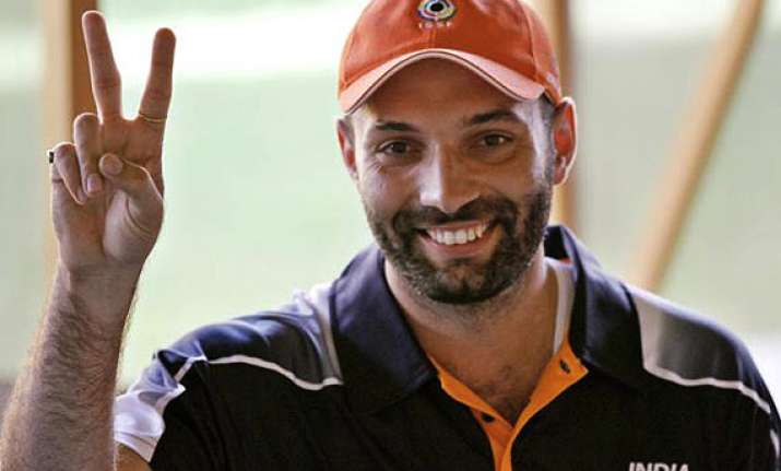 cwg 2014 harpreet bags silver in men s 25m rapid fire pistol