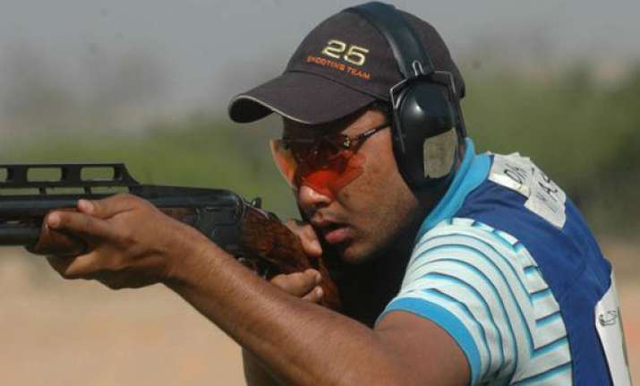 cwg 2014 shooter mohd. asab clinches bronze after tense