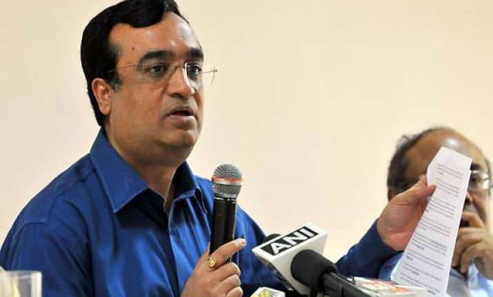 consider sentiments of bhopal gas victims maken to ioc