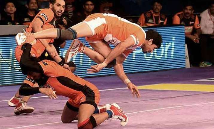 u mumba down pune paltan to score 4th win in a row