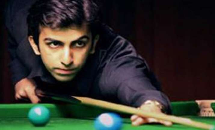 advani opens gold account alok creates history