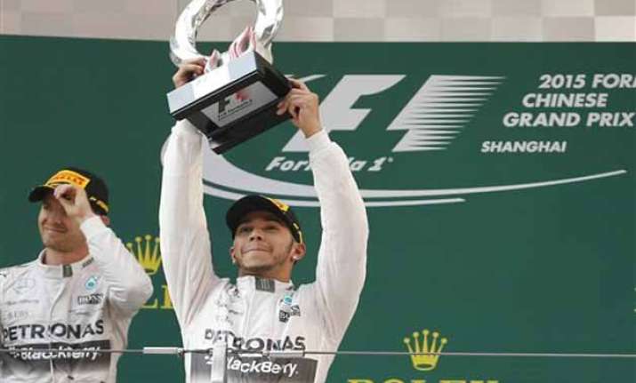 lewis hamilton wins 4th chinese grand prix