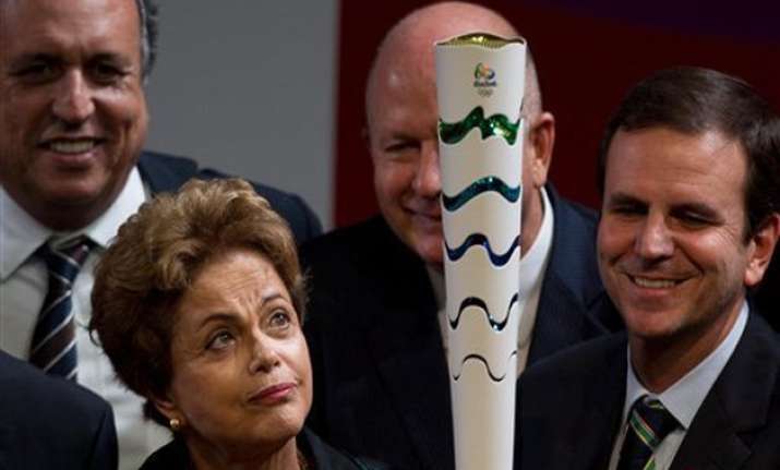 brazil unveils rio 2016 olympic flame
