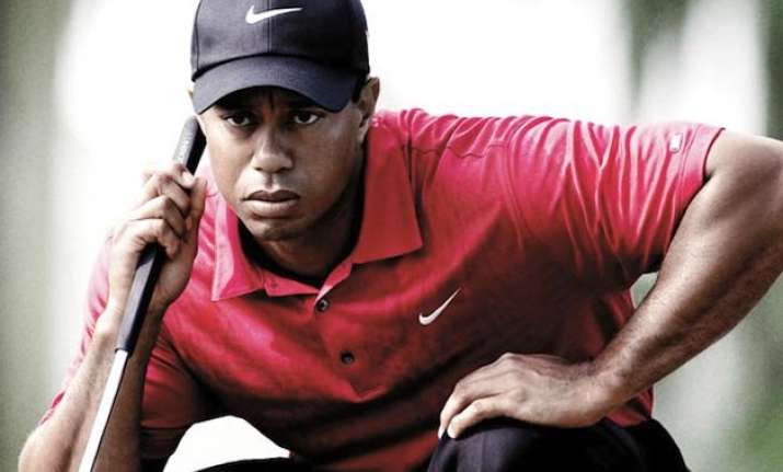 tiger woods drops out of golf s top 100 rankings