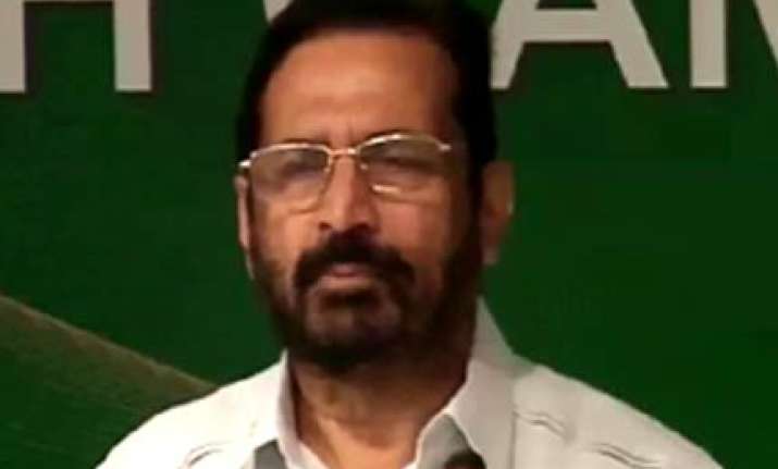 kalmadi insists govt hasn t clipped his wings