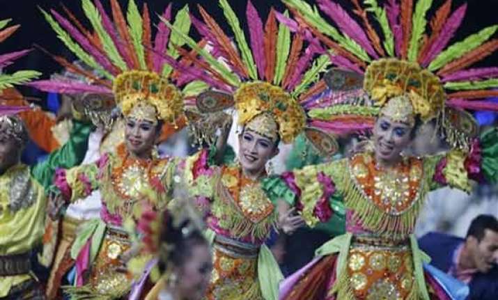 asian games end with enthralling cultural extravaganza