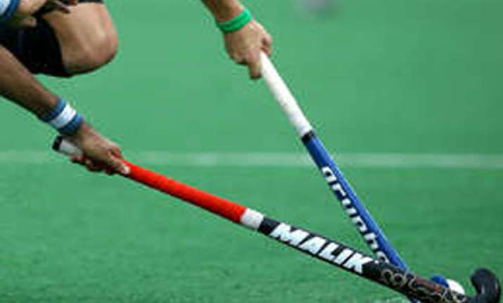 india drubs new zealand 4 2 in champions trophy