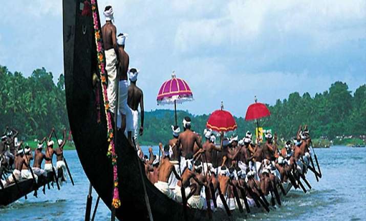 know about indian boat racing vallam kali of kerala